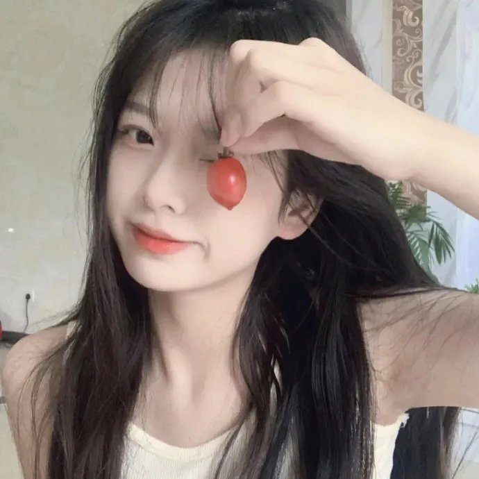 冰属性男子与酷酷女同事
