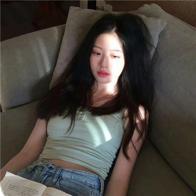 婚前不挨我，婚后老婆贴贴